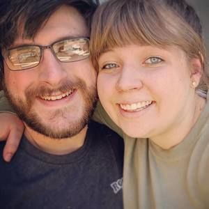 Meet your Posher, Lea